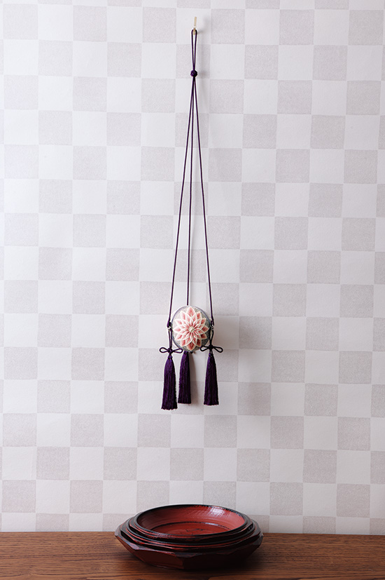 菊の手まり飾り