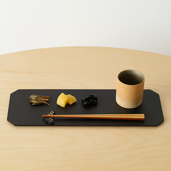 八角摺り漆箸　燻し煤竹