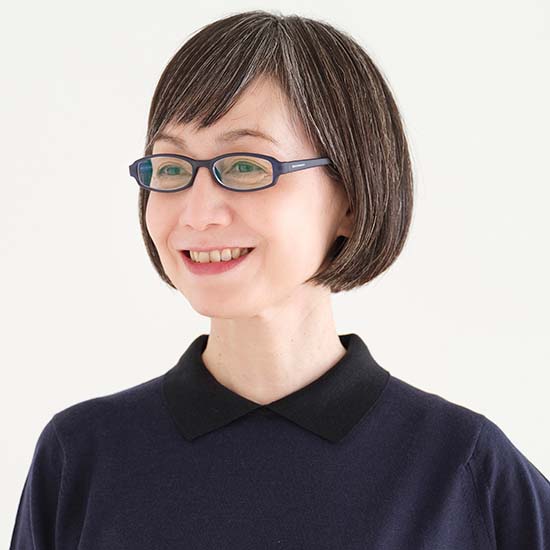 リーディンググラス