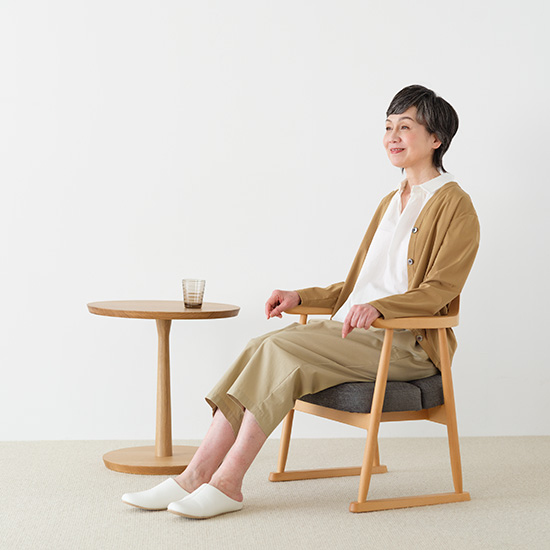 低座　ローチェア