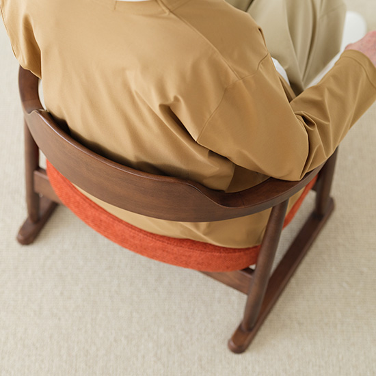 低座　ローチェア