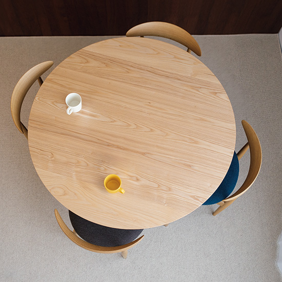 スワローテーブル