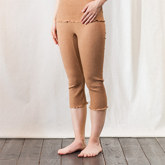 リブの肌着　ひざ下パンツ