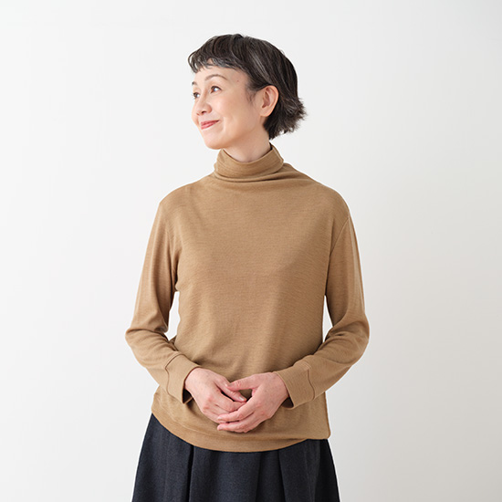 ウールのタートルネック