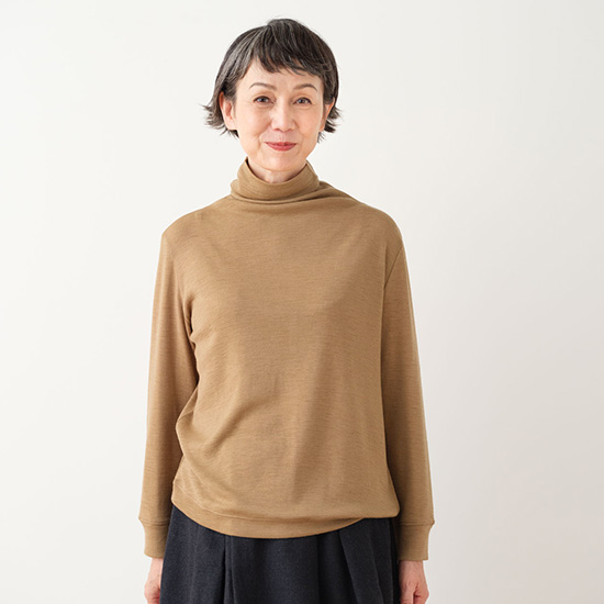 ウールのタートルネック