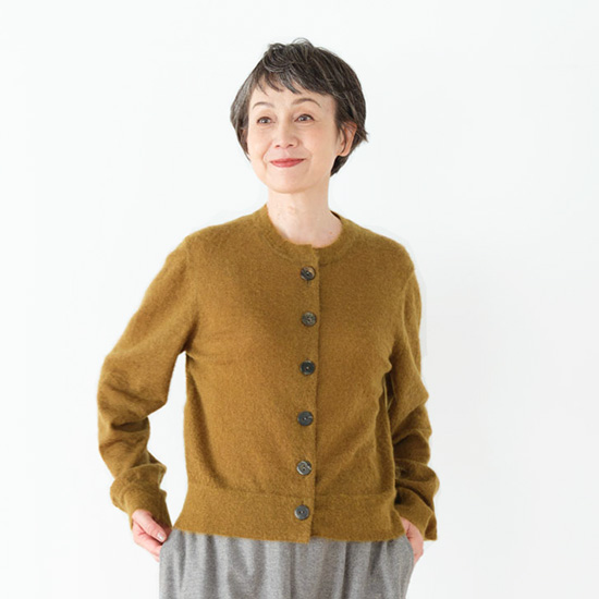 モヘヤカーディガン