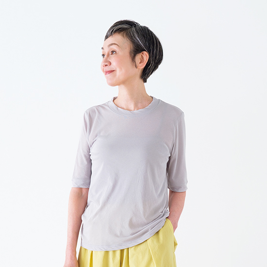 ハーフスリーブTシャツ