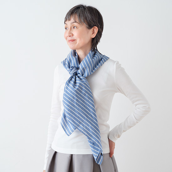 CHANEL シルバー ストライプ スカーフ 楽天市場】≪ 新品 ≫ CHANEL シャネル シルク スカーフ ノベルティ