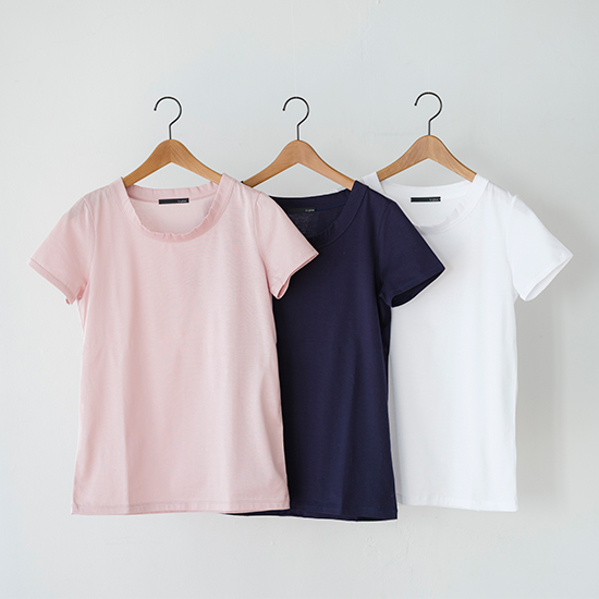 クルーネックTシャツ