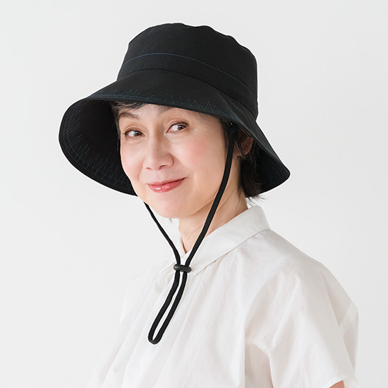 熱を反射する帽子