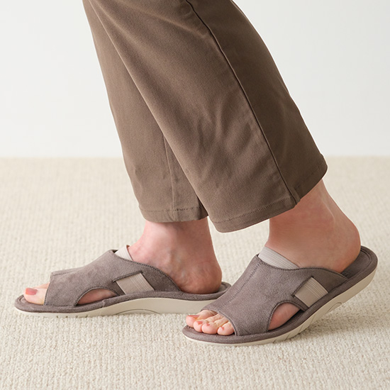 スポーツスリッパ　ベーシック