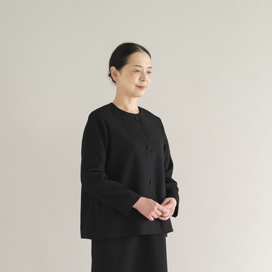 ケープジャケット